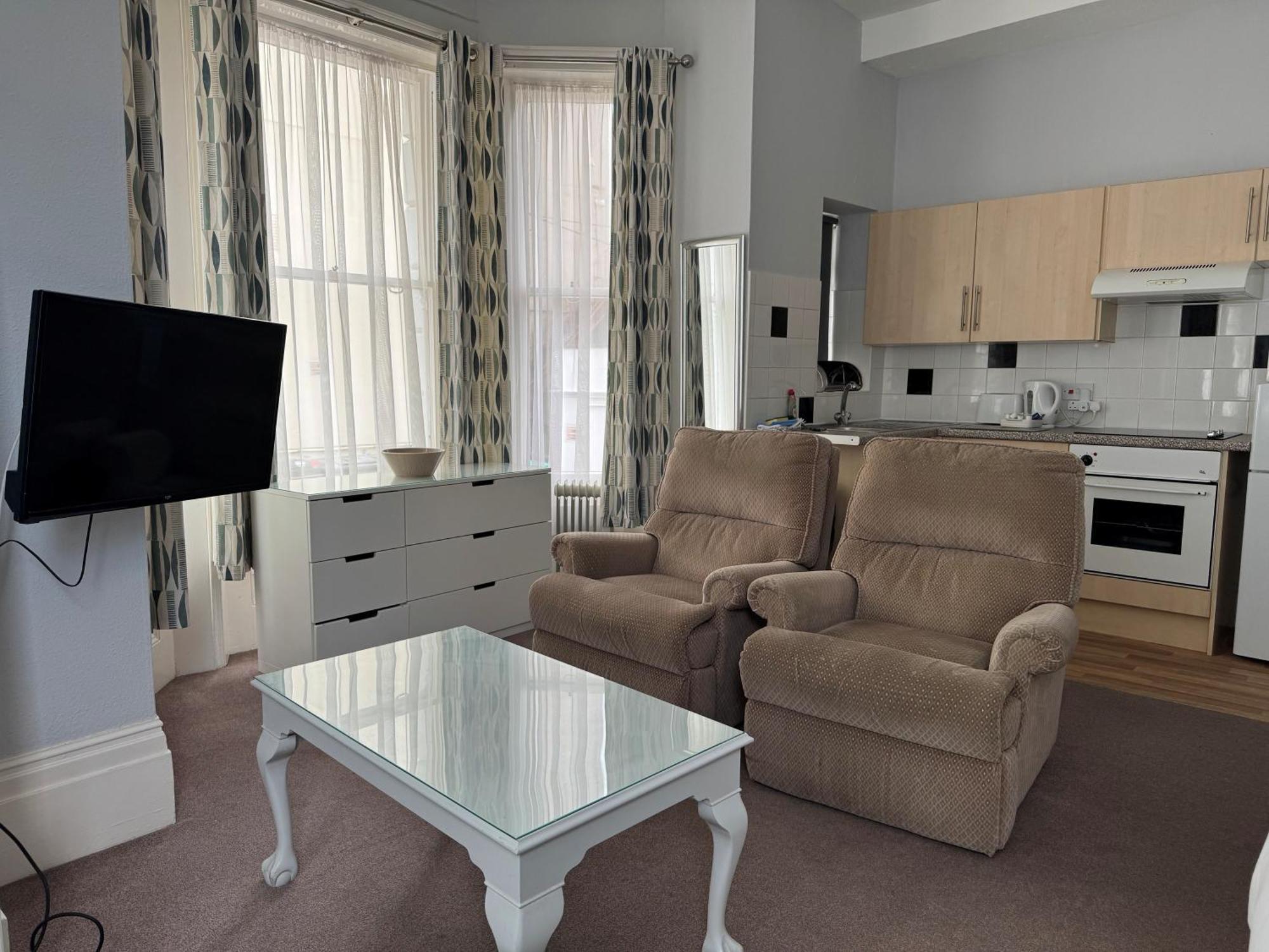 Devonshire House Holiday Flats WTA-toernooi van WTA-toernooi van Eastbourne Buitenkant foto
