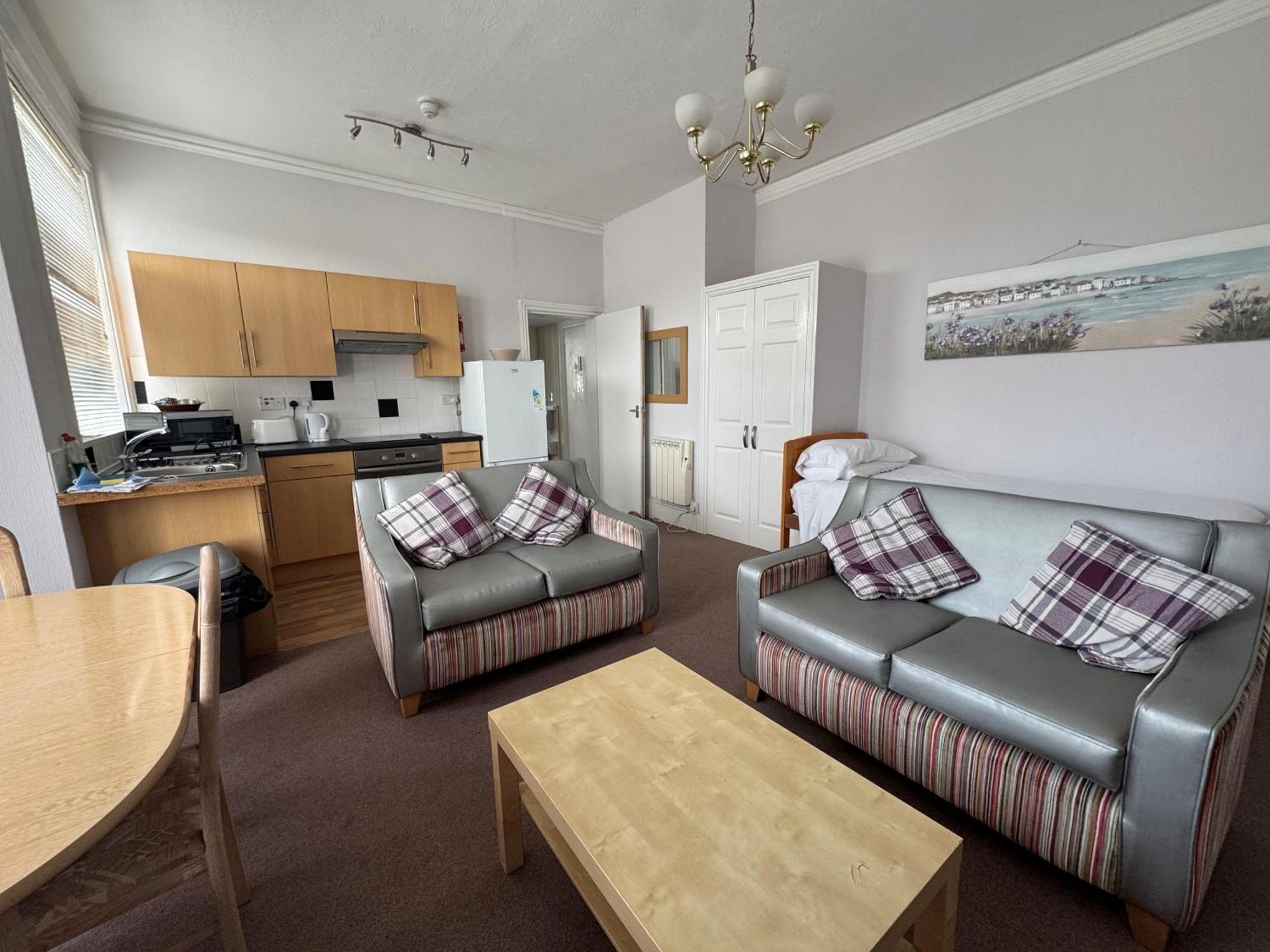 Devonshire House Holiday Flats WTA-toernooi van WTA-toernooi van Eastbourne Buitenkant foto