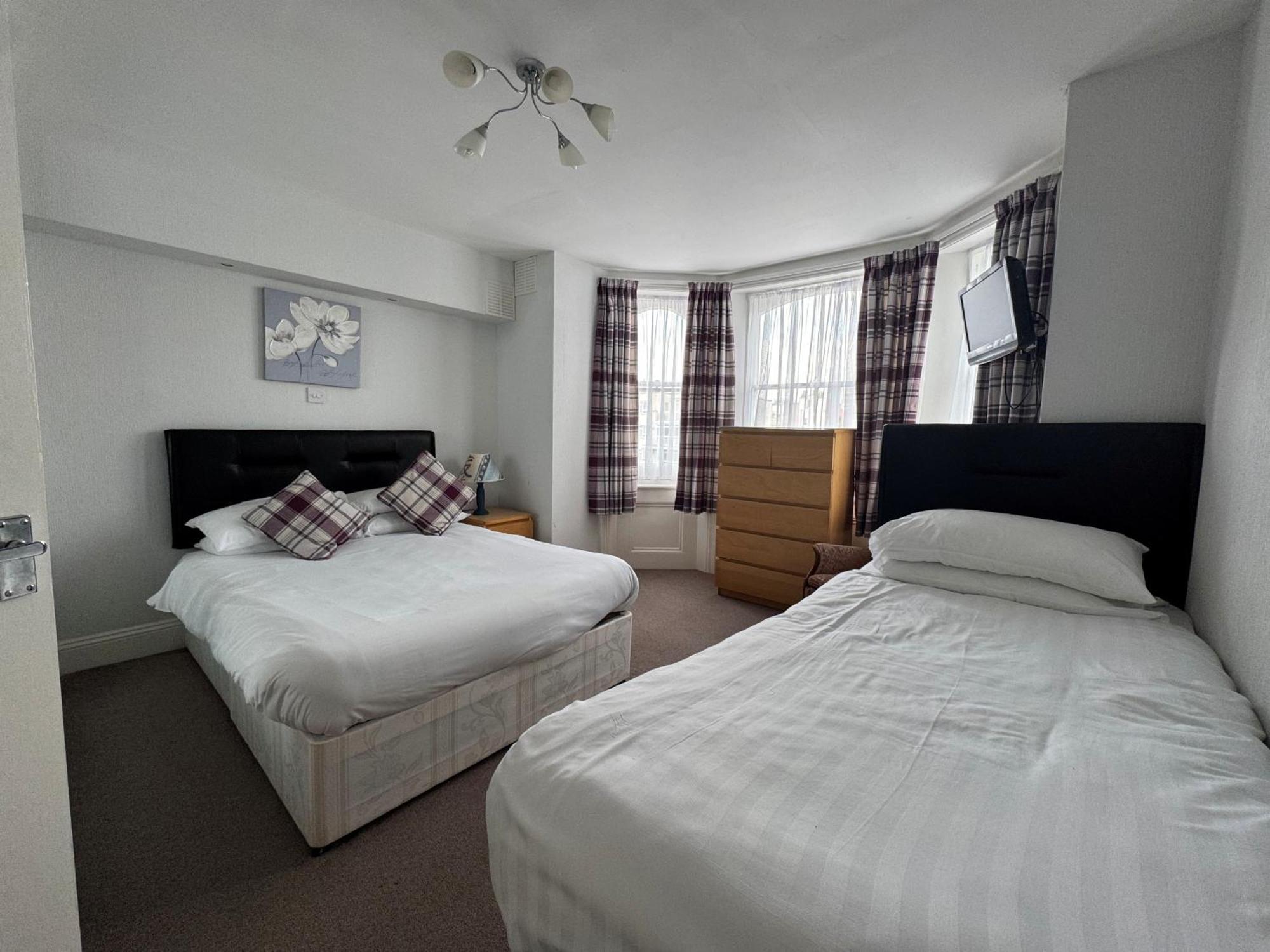 Devonshire House Holiday Flats WTA-toernooi van WTA-toernooi van Eastbourne Buitenkant foto